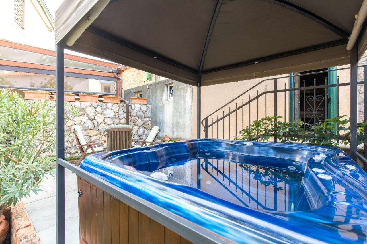 Holiday Home Bozanić Vrbnik Dış mekan fotoğraf
