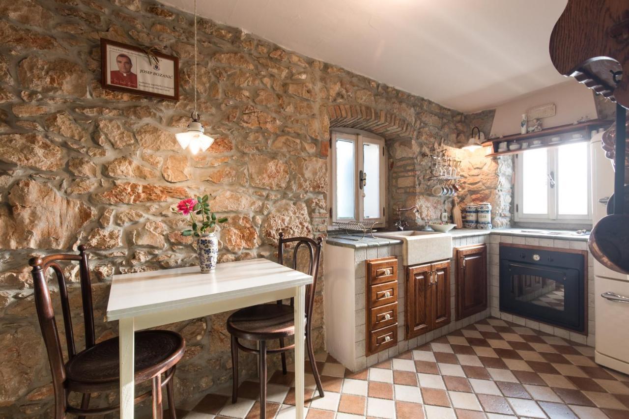 Holiday Home Bozanić Vrbnik Dış mekan fotoğraf